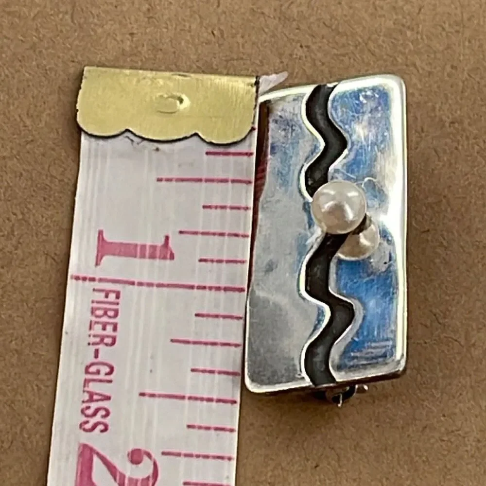 1987 sterling silver and pearl E.J.Walters brooch.